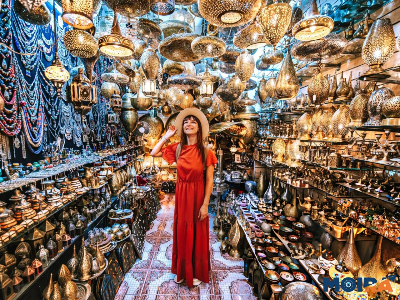 Grand-Bazaar-Interior-Istanbul-Turkey