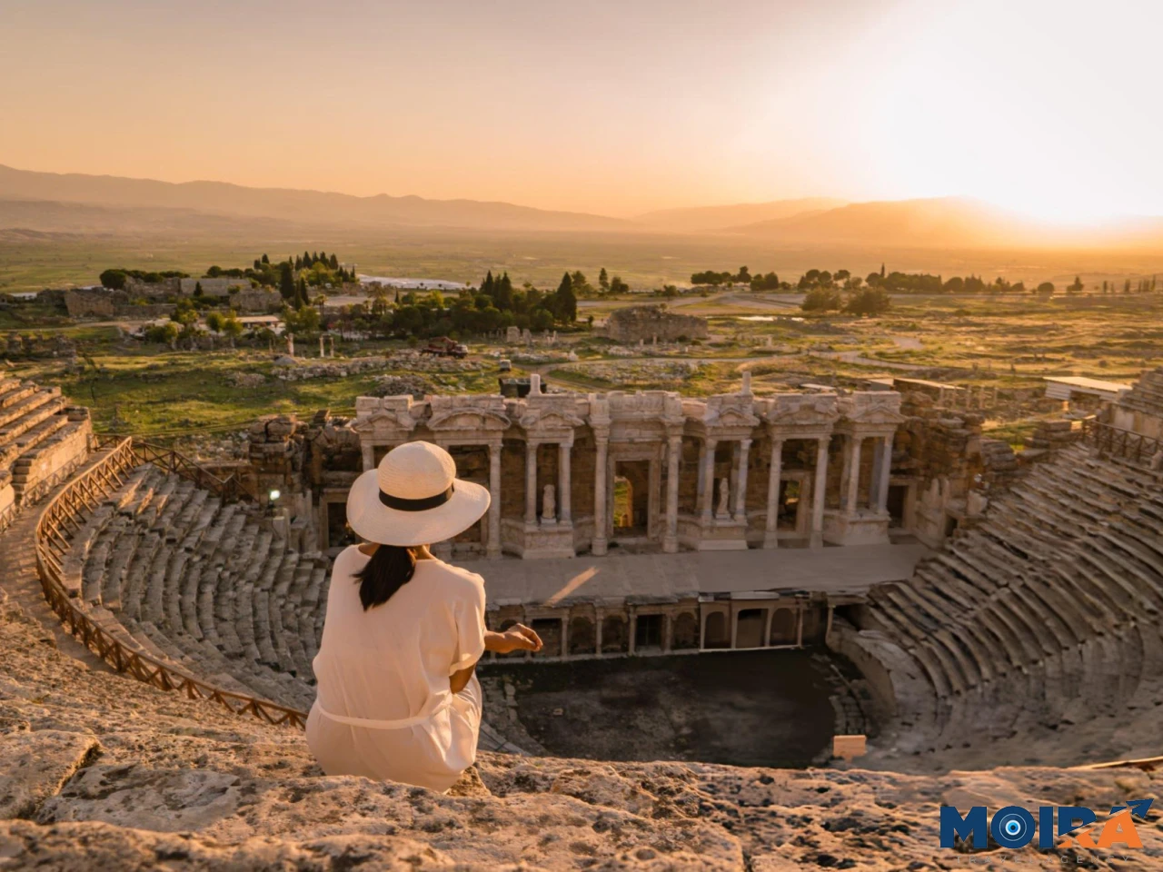 Hierapolis-Ancient-Ruins-Pamukkale-Turkey