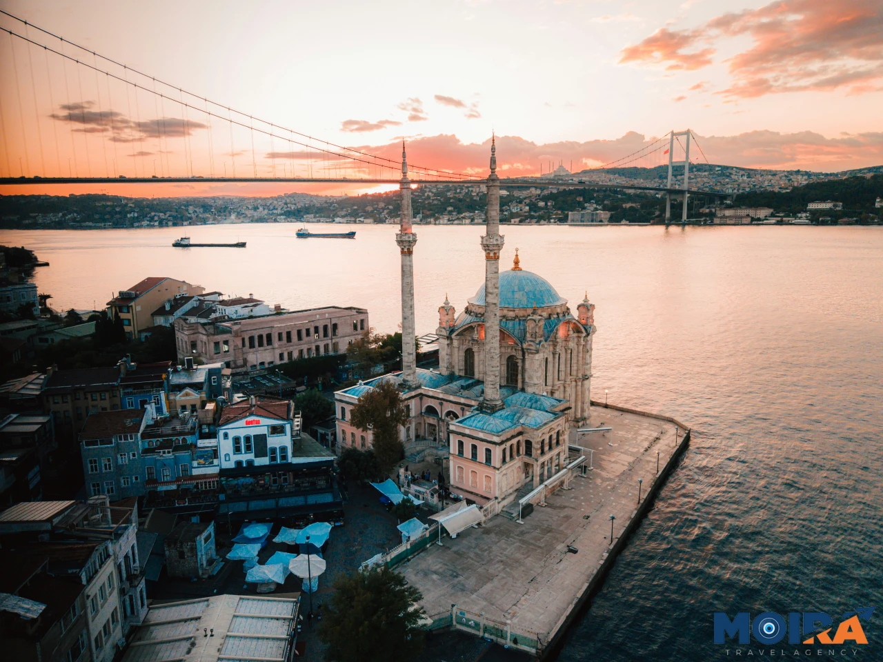 Blue-Mosque-Courtyard-Istanbul-Turkey