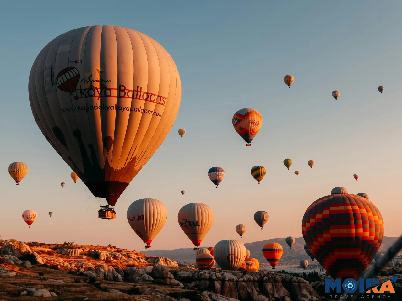 Cappadocia-Hot-Air-Balloon-Sunrise-Turkey