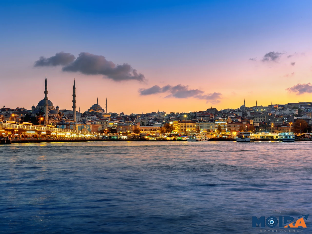 Istanbul-Sunset-Seagull-Bosphorus-Turkey