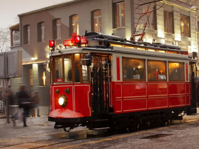 Istiklal-Street-Nostalgic-Tram-Istanbul-Turkey