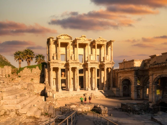 Library-of-Celsus-Ephesus-Front-Facade-Turkey